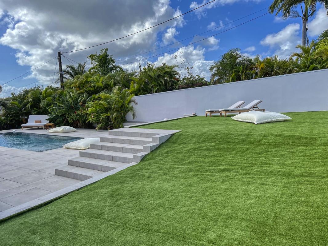 5. Location villa piscine roof top vue mer Saint François Guadeloupe-Piscine